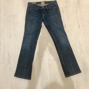 William Rast Sadie Straight Leg Jean💞